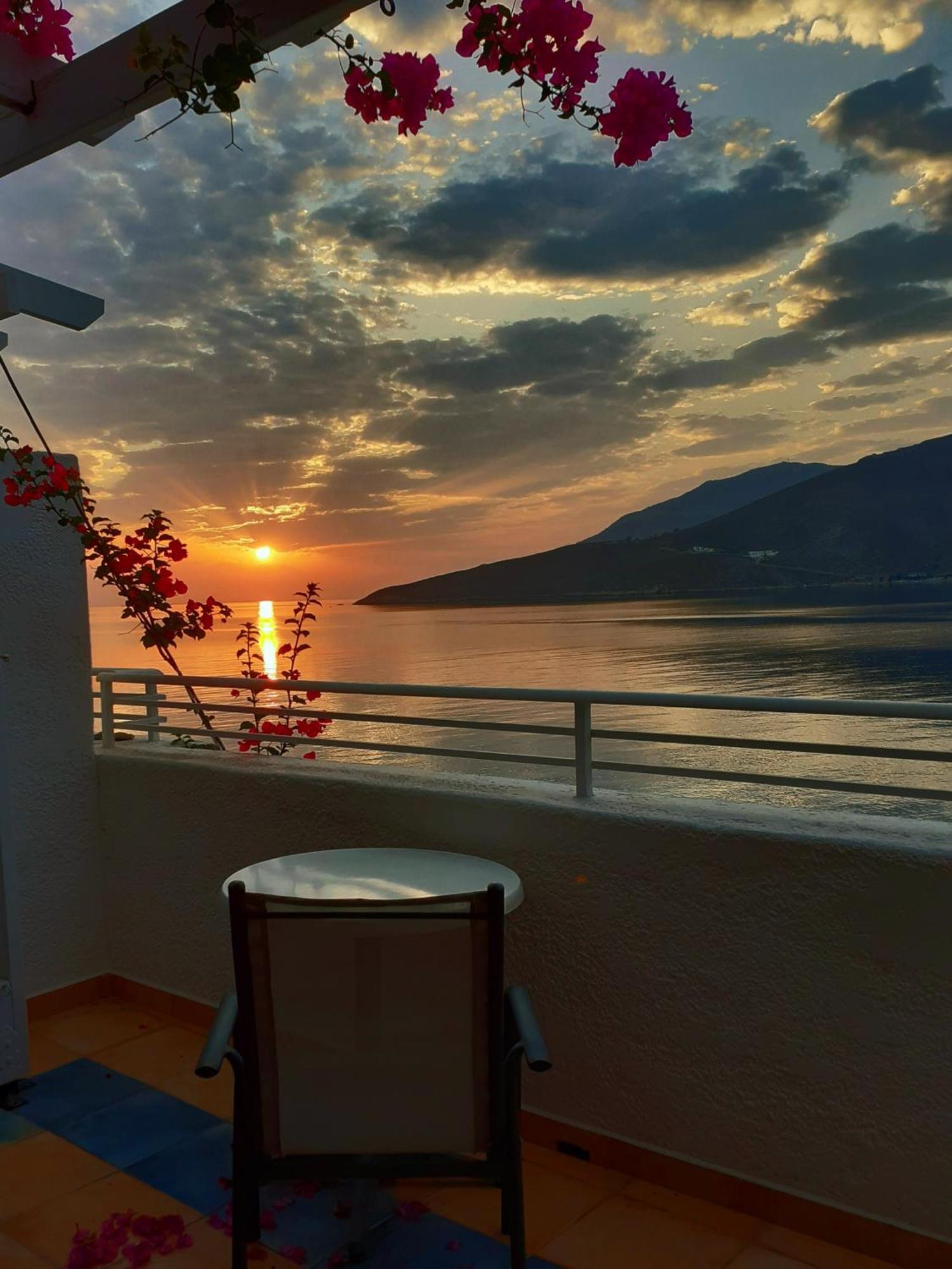 Ilidi Rock Aparthotel Livadia  Luaran gambar