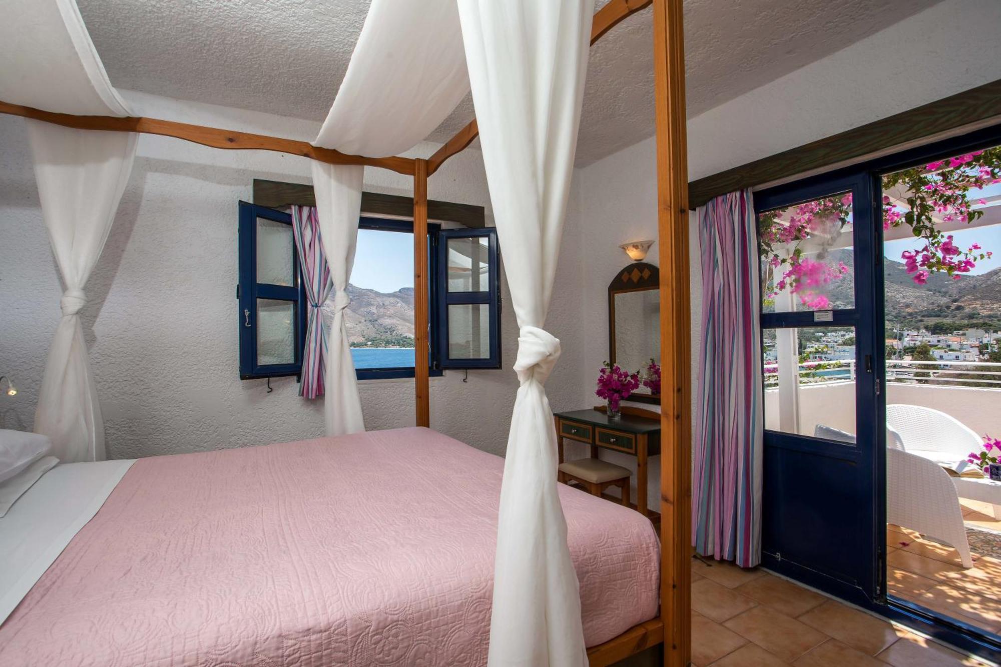Ilidi Rock Aparthotel Livadia  Luaran gambar