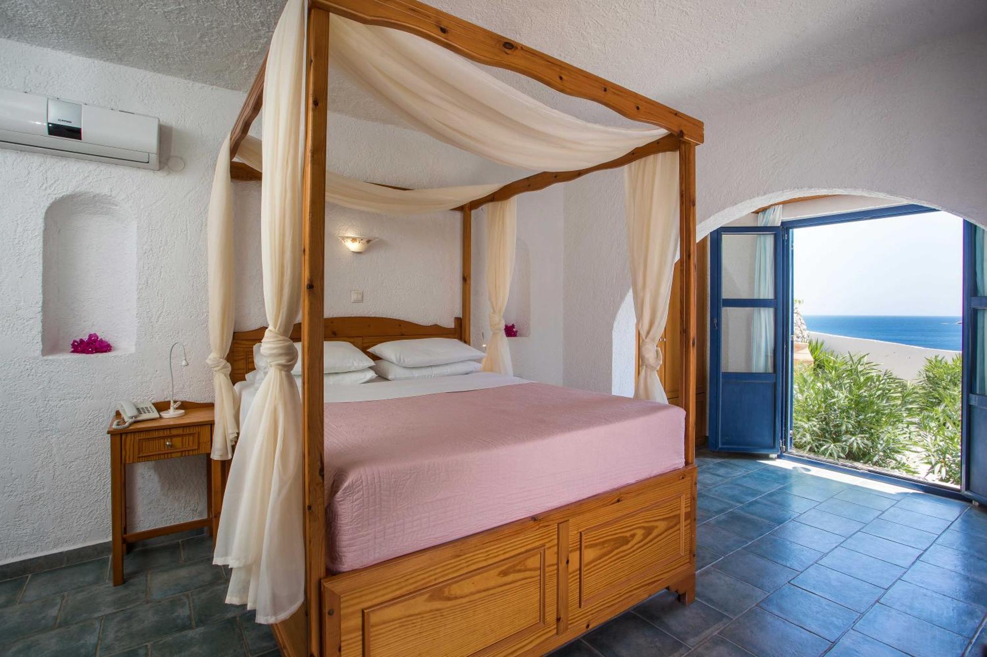 Ilidi Rock Aparthotel Livadia  Luaran gambar